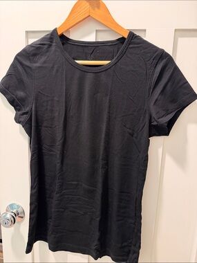 Woolx Addie merino wool women’s tee shirt black size medium